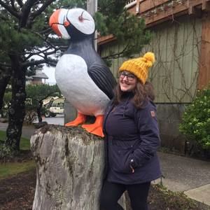 Meet your Posher, Cassandra